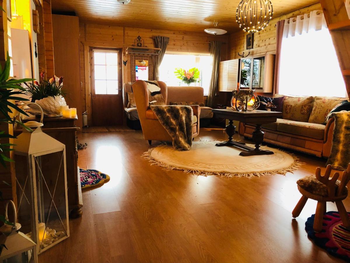 Chalet Holmen Уддевалла Экстерьер фото